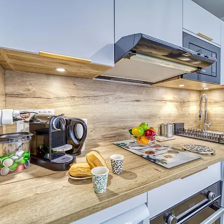 Appartement Altineige-6 By Interhome Val Thorens