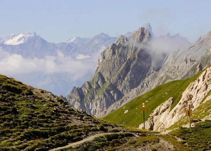 Altineige-6 By Interhome Apartment Val Thorens